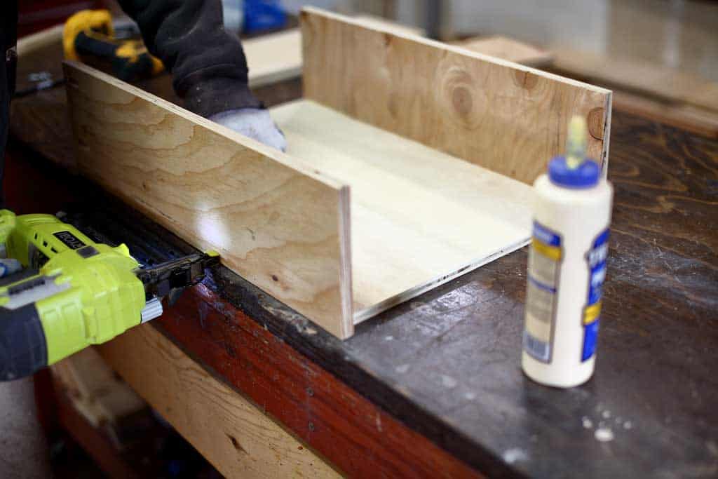 building a drawer box