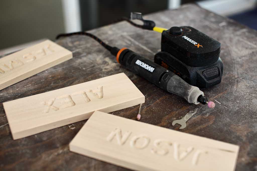 using worx makerx to carve letters on wood