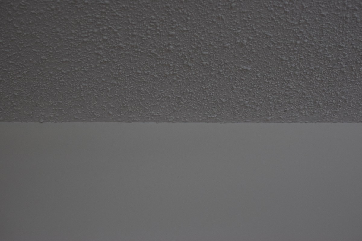 scraped vs not scraped popcorn ceiling