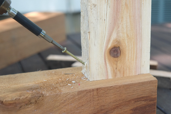 Weekday Projet: Make a Cedar Bench in Less Than 2 Hours