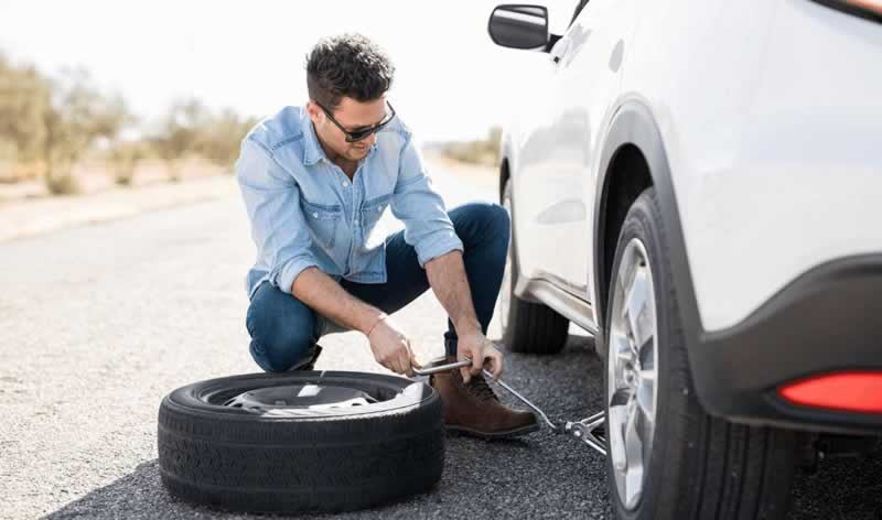 How to change your car tyre the easy way