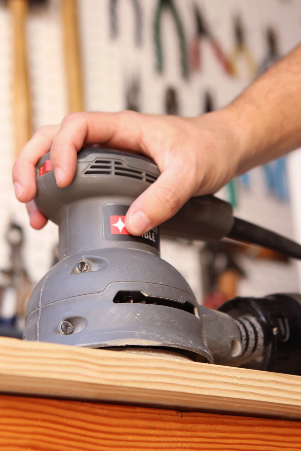 using a random orbital sander on wood