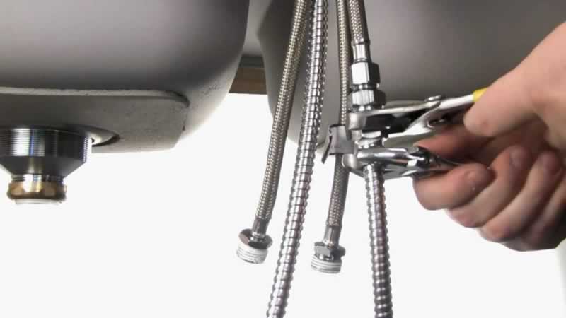 How To Install A Kitchen Faucet - hoses