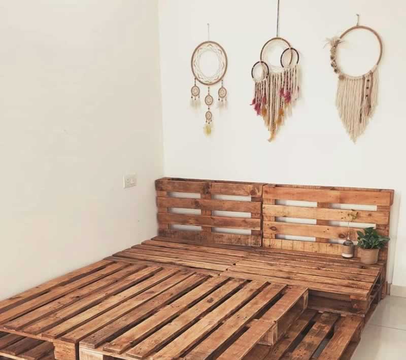 10 Tips for DIYing an Awesome Bed - pallet bed