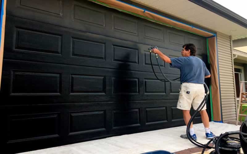 Important Things to Consider When Repainting Your Garage Door