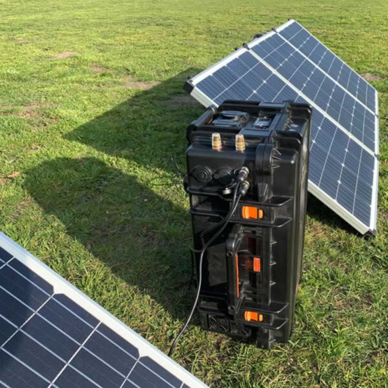 DIY solar generator