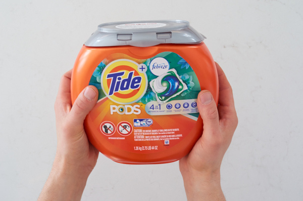 Tide Pods Plus Febreeze