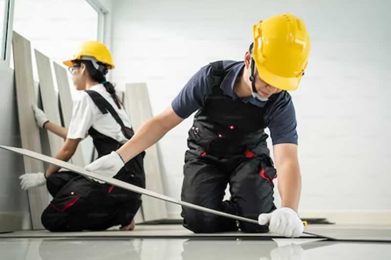 laying laminate floor