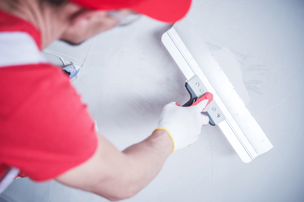 patching a drywall hole